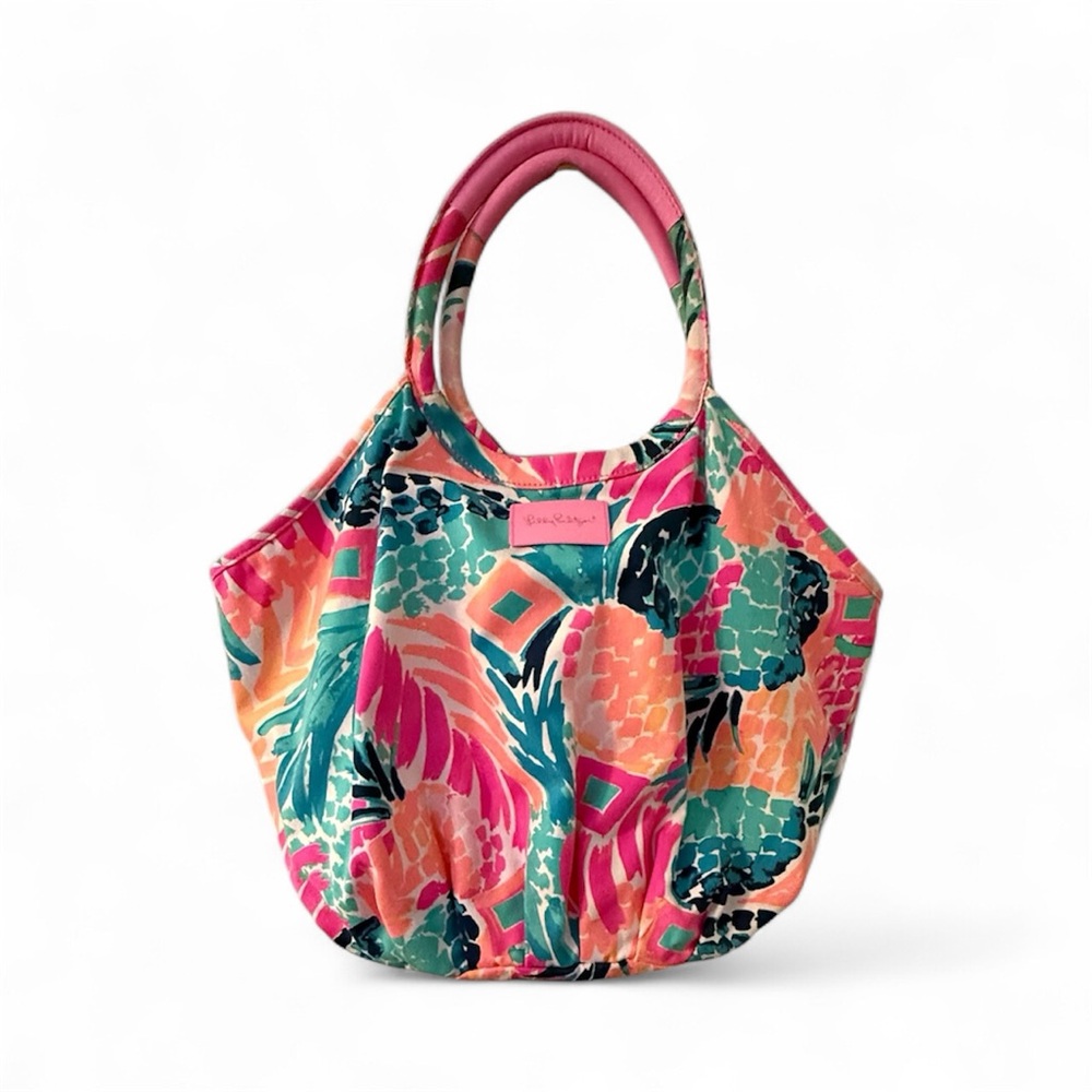 Lilly Pulitzer Pink Label Beach Tote in Goombay Smashed Pattern